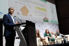 22-jornadas-educacion-2025-bloque1-toniguerra-2_54492365816_o
