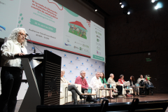 34-jornadas-educacion-2025-bloque2-moderadora-monica-monedo-2_54492704905_o
